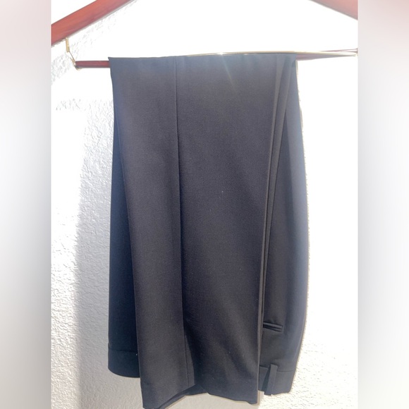 Bar III Suit (Jacket & Pants) - Picture 2 of 4